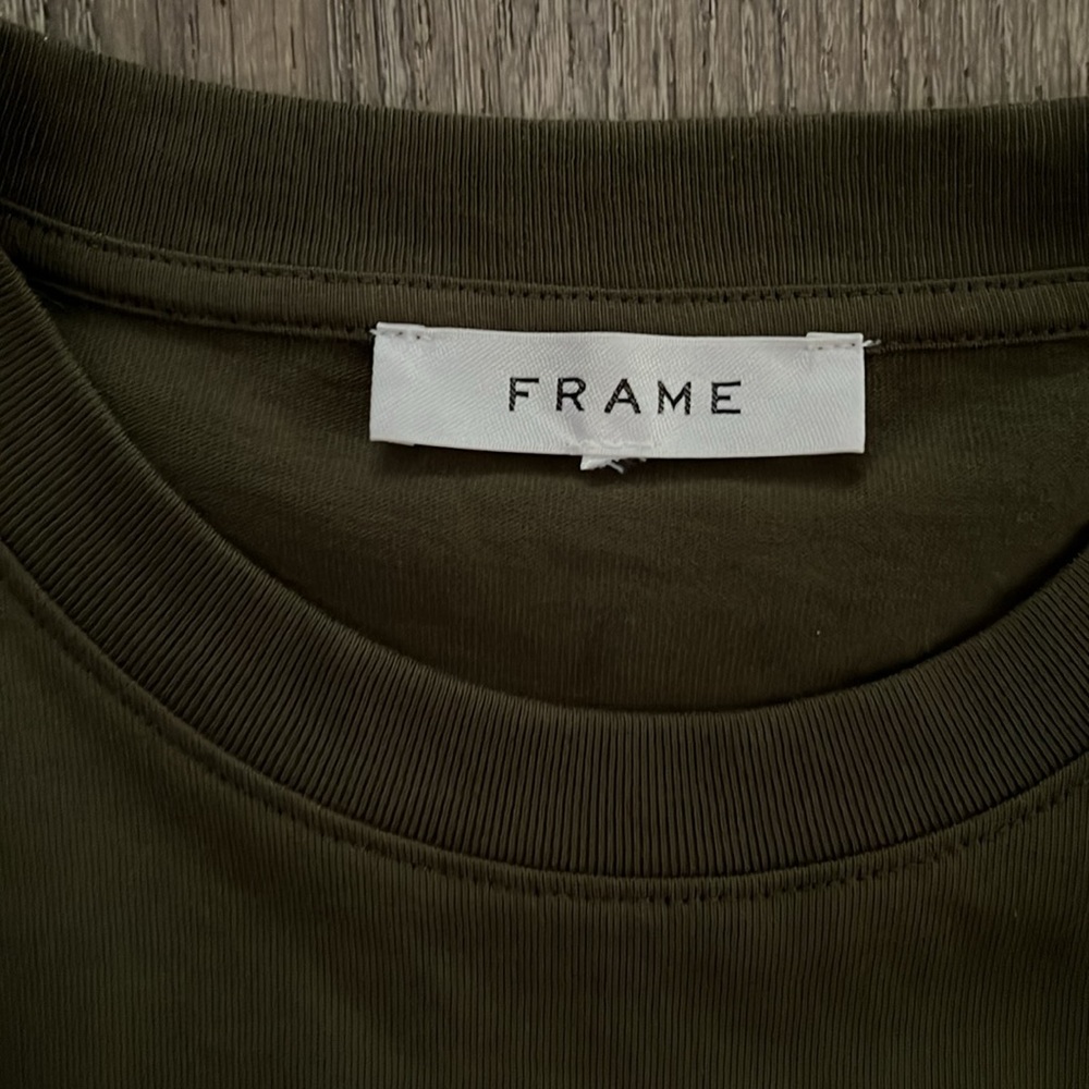 Frame Ruched Tie Sleeve Tee In Fatigue - Picture 4 of 7